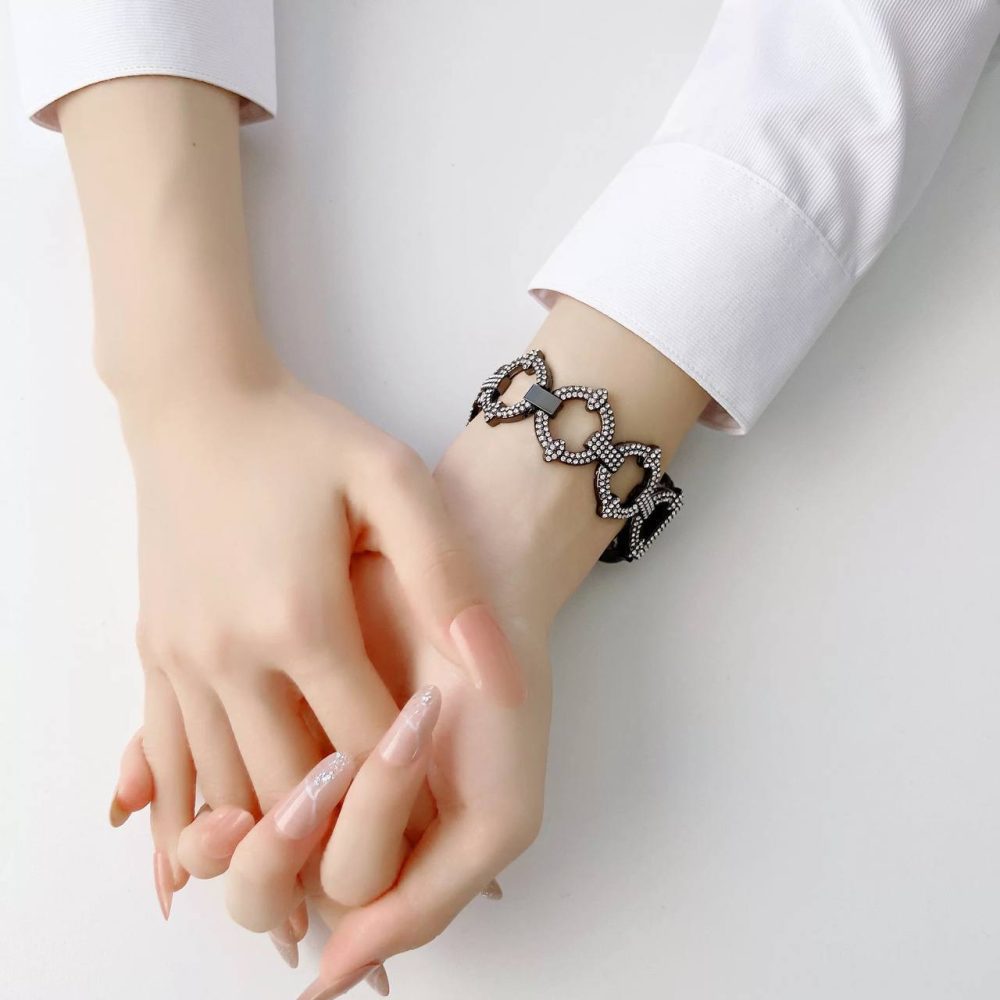 گوچی حلقه ای نگین دار