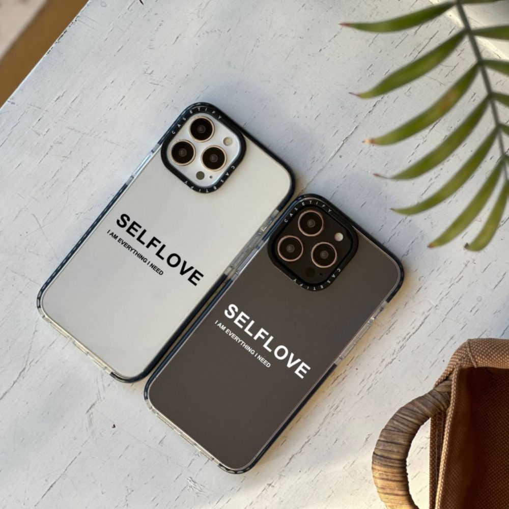 قاب طرحدار کد022 آیفونی