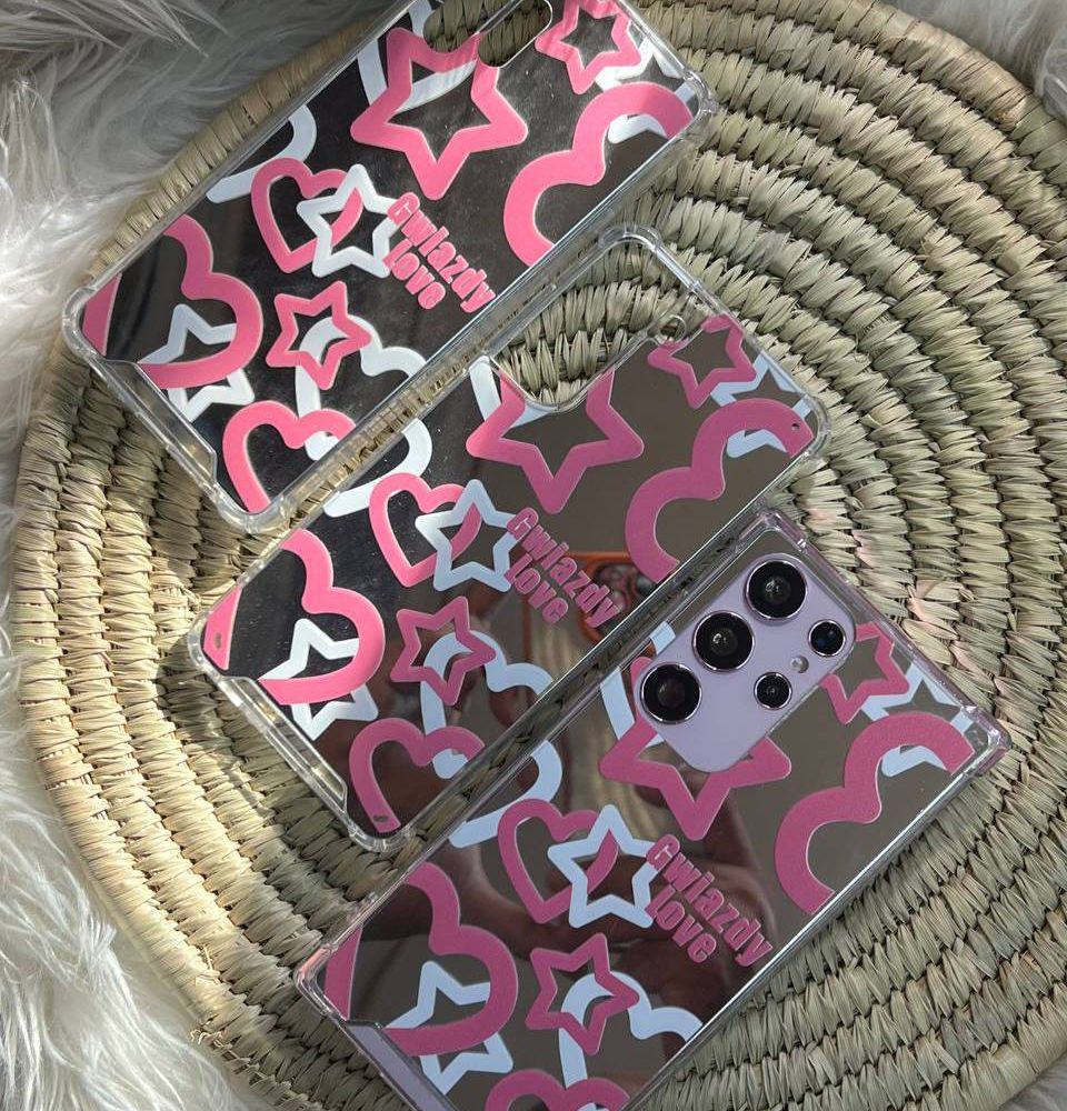 ستاره صورتی