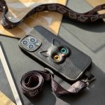 قاب گربه سیاه با بند