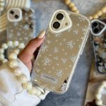 قاب کاملیا همراه با آویز