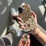 قاب پلنگی هلوگرامی آیفون با آویز