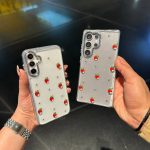 اب توت فرنگی اکلیلی