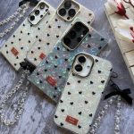 قاب ماربل قلب مشکی همراه با آویز