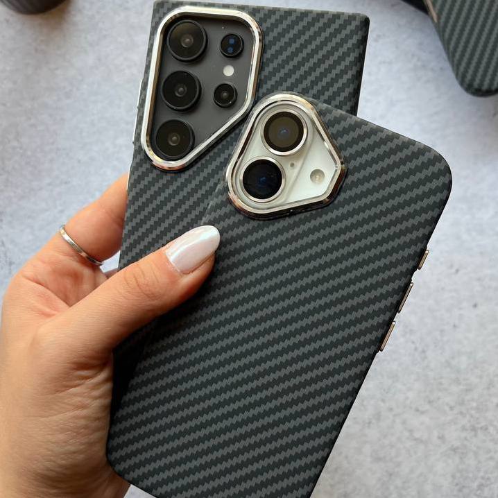 قاب طرح کربن مگ سیف