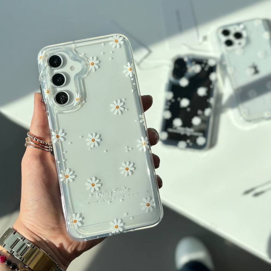 قاب شفاف طرح گل بابونه