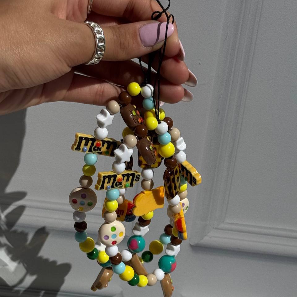 بند آویز ام اند ام