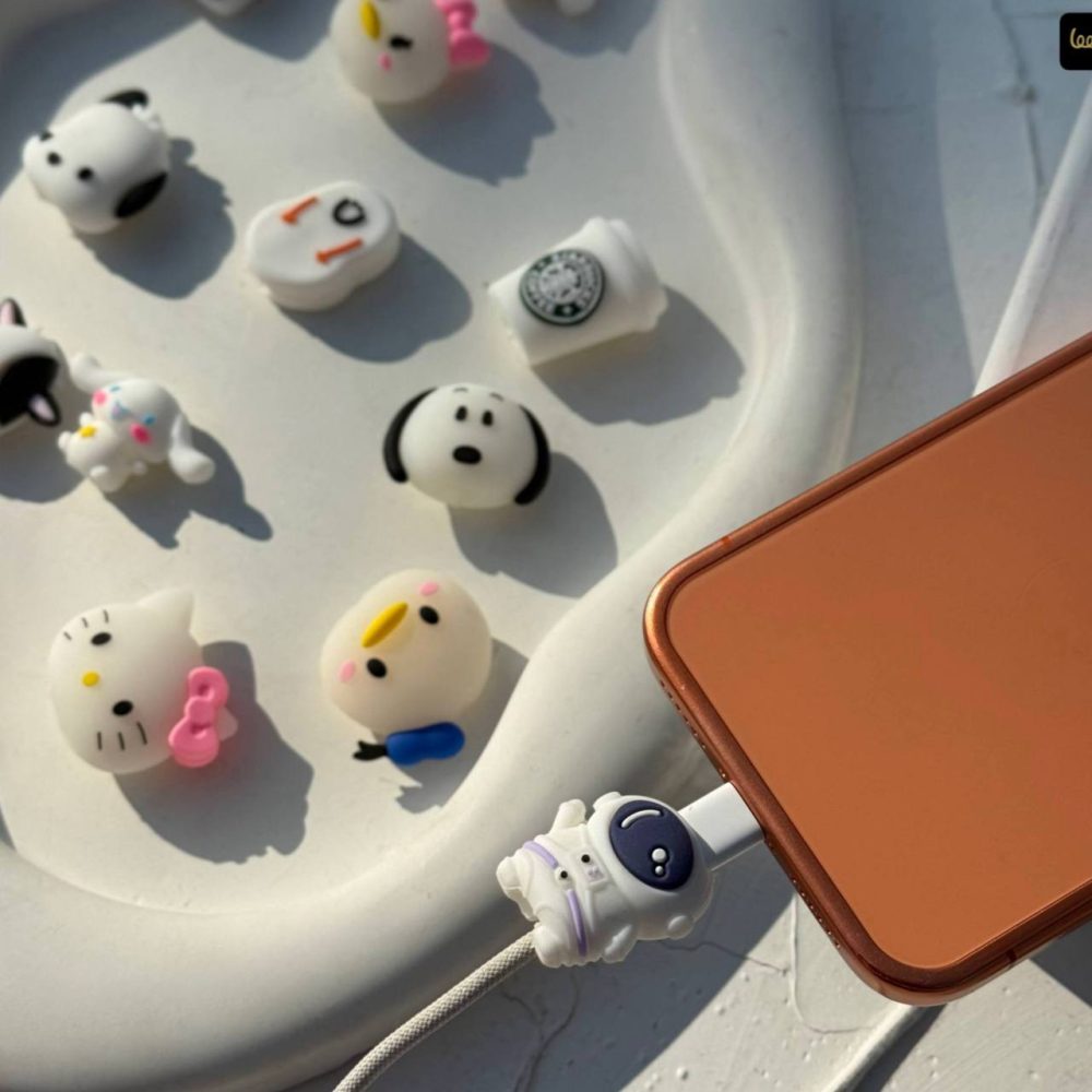 محافظ کابل عروسکی سیلیکونی